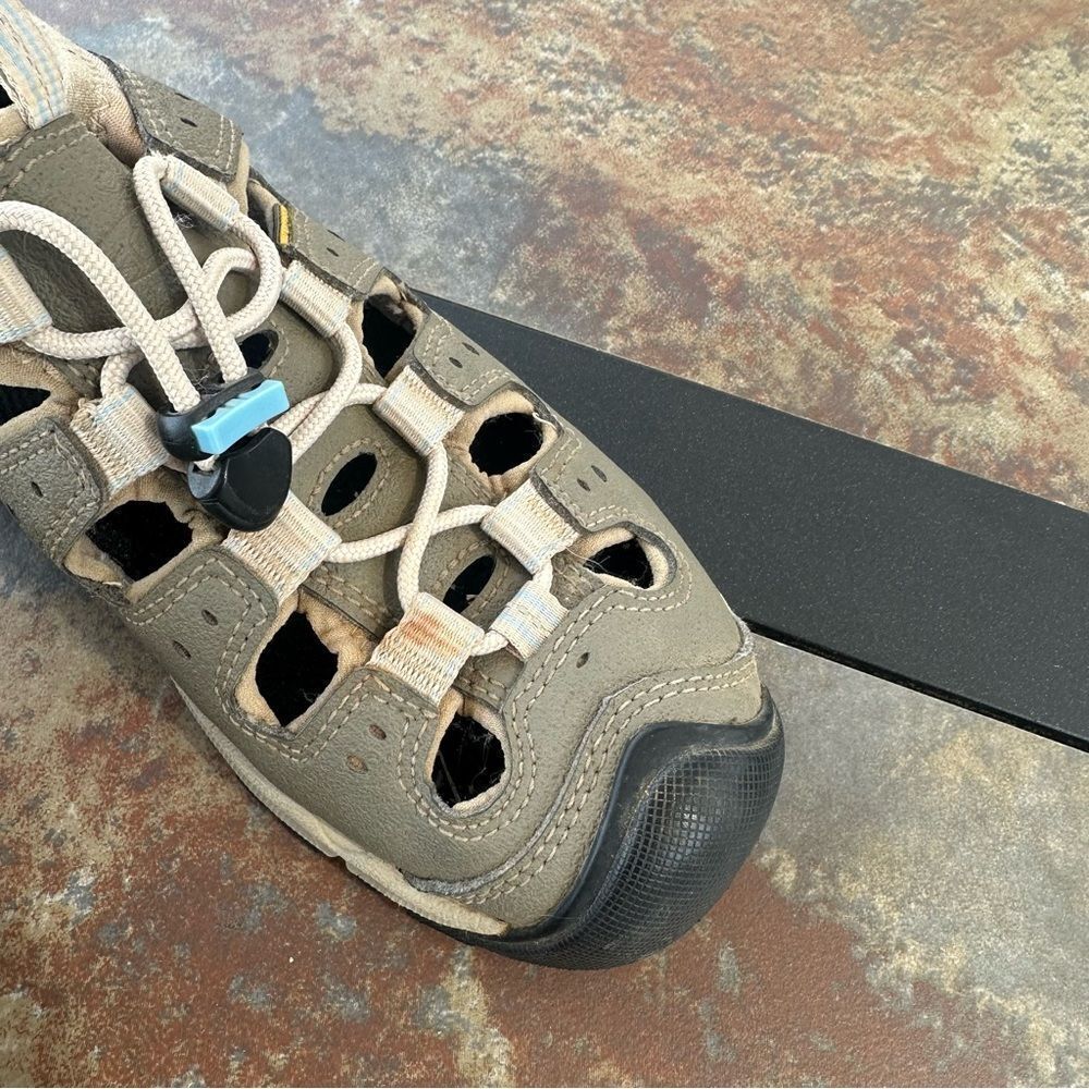 Keen Butte Hiking Fishermen Sandals Brindle Waterproof Tan 5237 BRAB Women Sz  9 - Picture 2 of 8